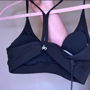 ALO Yoga Black Ribbed Racerback Sports Bra with Molded Cups